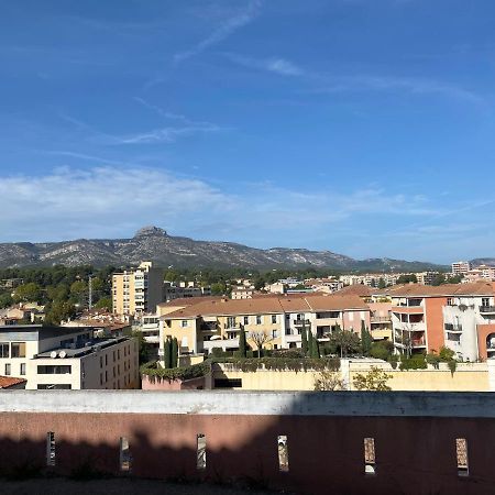 Bel Appartement T1 30M2 Centre Historique Aubagne Exteriör bild