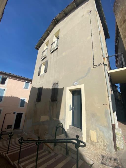 Bel Appartement T1 30M2 Centre Historique Aubagne Exteriör bild